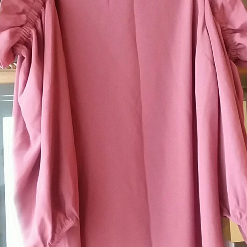 Laundry By Shelli SegalCold-Shoulder Ruffle Dress - Picture 4 of 4